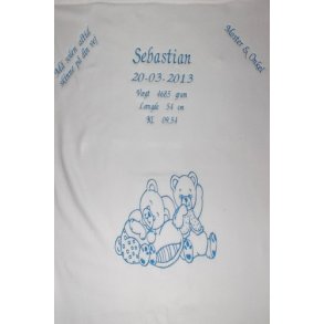 Rhvidt tppe med navn & dato & bl trd.