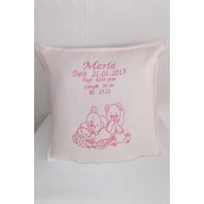 Baby Lyserd pude med lyserd trd & alle data.