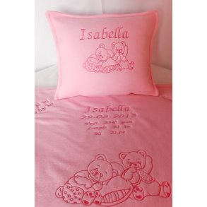 Lyserdt tppe med alle dataer & pude & Lyserd trd.