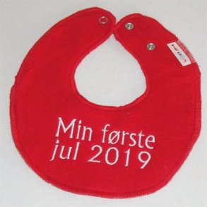 Rd hagesmk med tekst  min frste Jul 2025