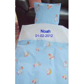 Lyseblt Baby Sengetj med Ole Lukje & navn & dato.