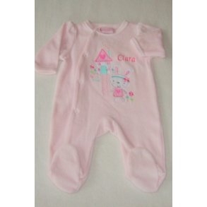 Lyserd heldragt med navn.