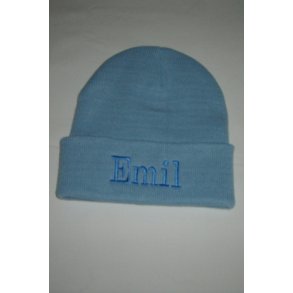 Strikhue lille Lysebl med navn.