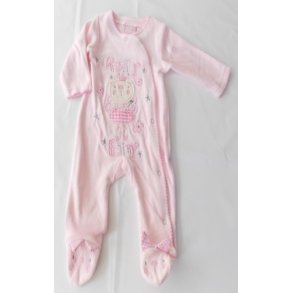 Lyserd heldragt med navn.